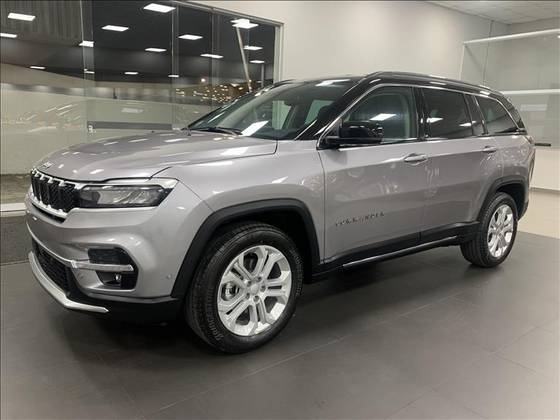 JEEP COMMANDER 1.3 T270 TURBO FLEX LONGITUDE AT6 JEEP COMMANDER 1.3 T270 TURBO FLEX LONGITUDE AT6